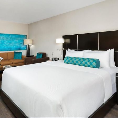 Hotel Indigo Boston - Newton Riverside Εξωτερικό φωτογραφία