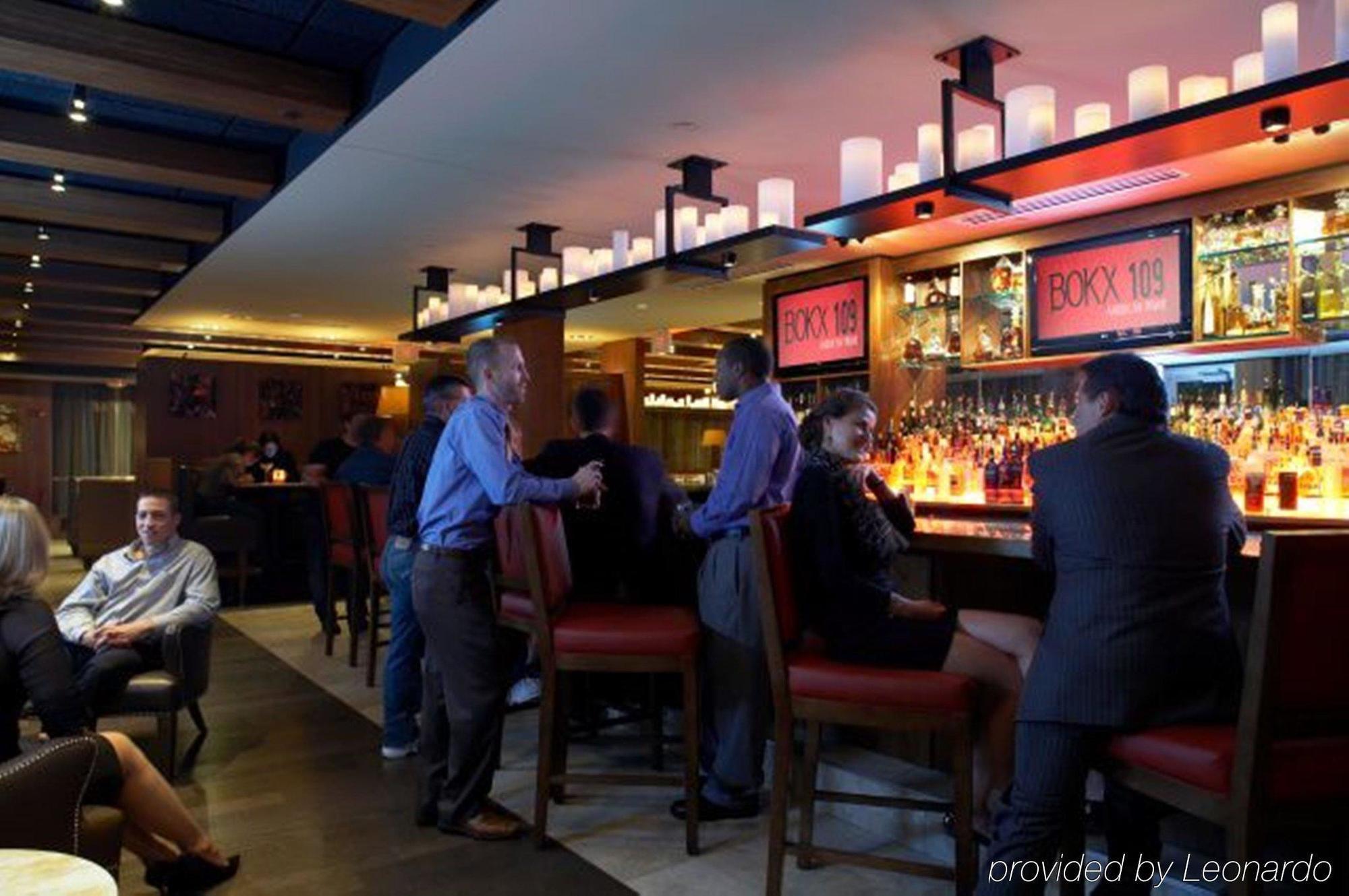 Hotel Indigo Boston - Newton Riverside Εξωτερικό φωτογραφία