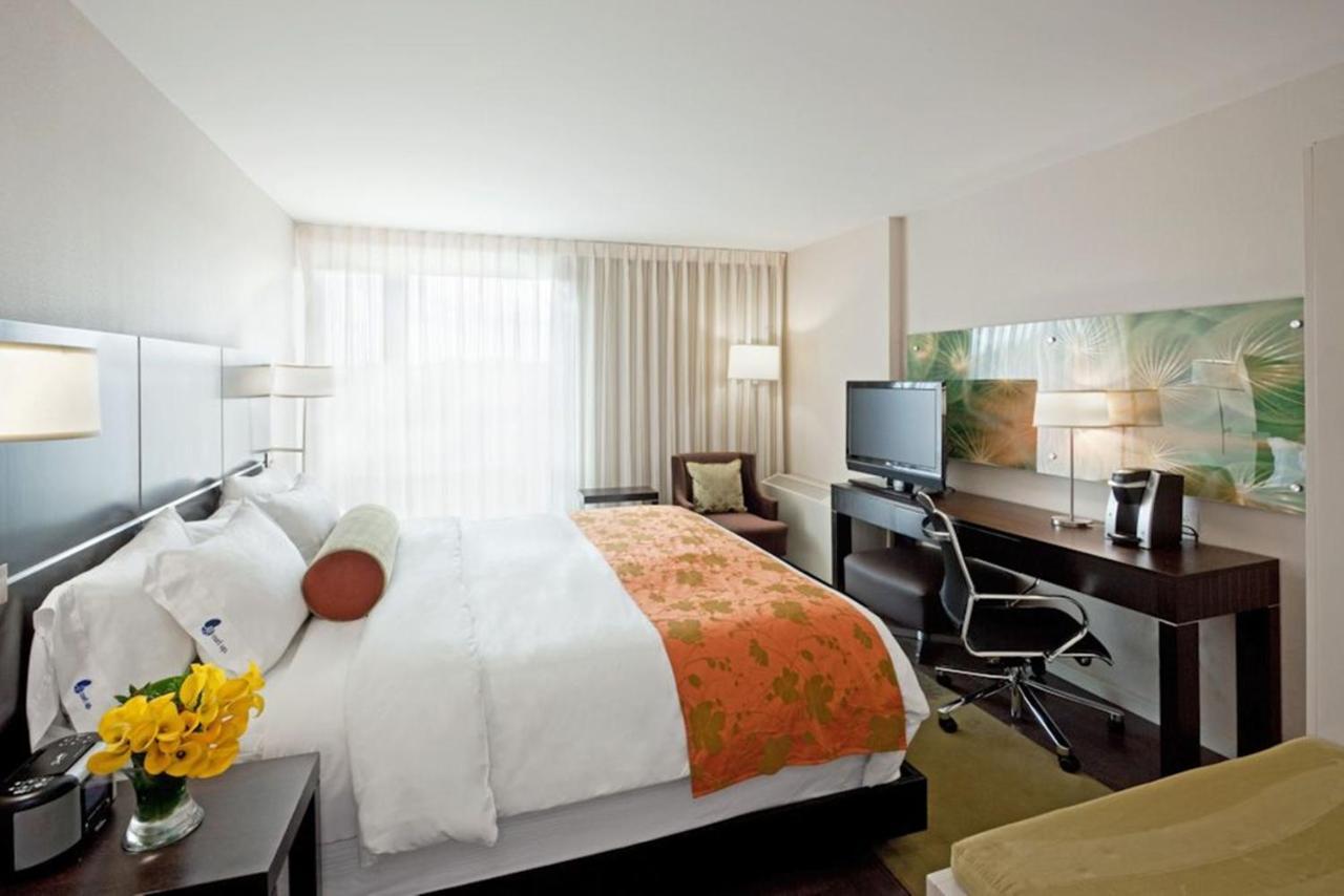 Hotel Indigo Boston - Newton Riverside Εξωτερικό φωτογραφία